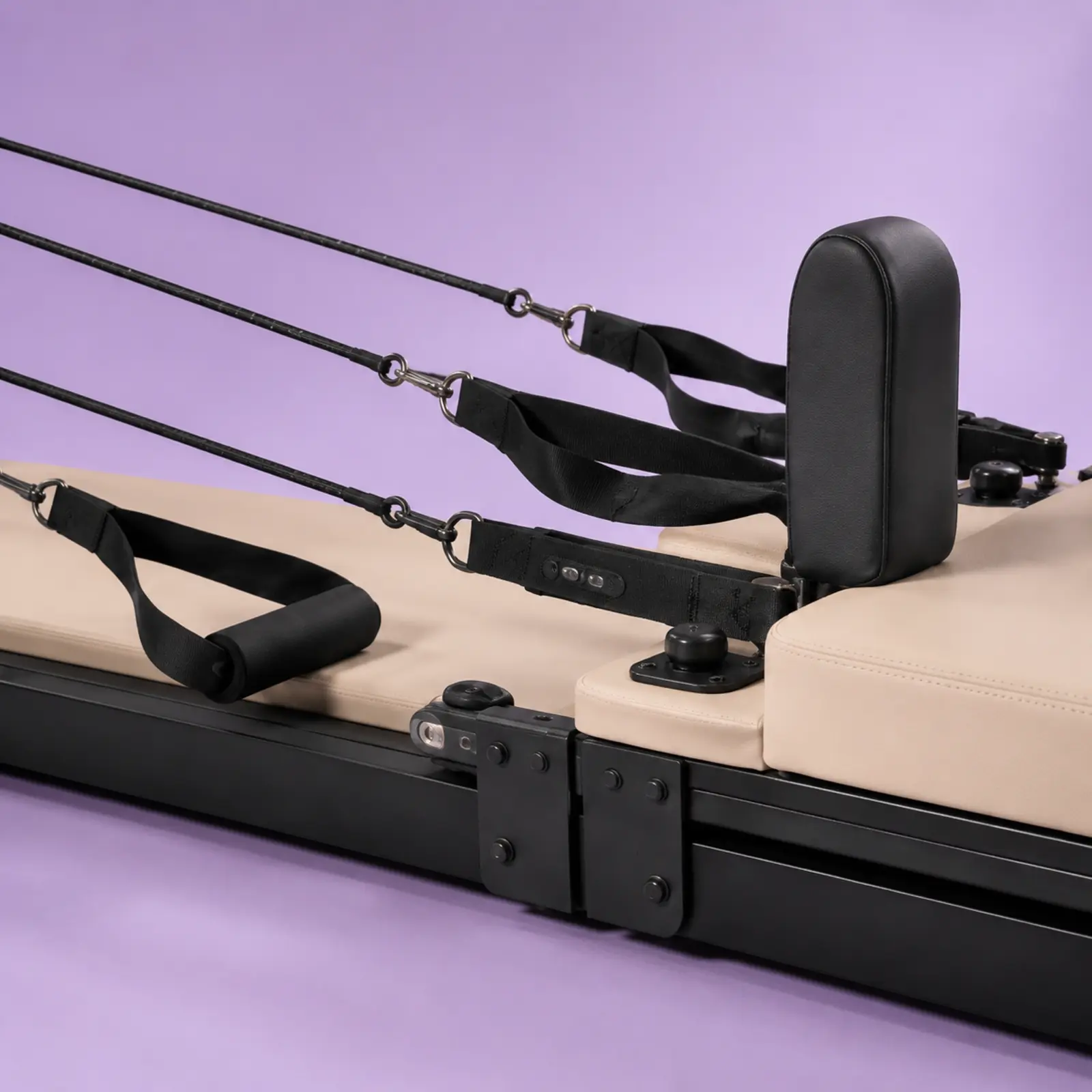 Detalle de Tabla Pilates Reformer plegable